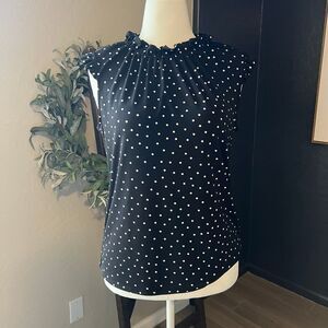 Adrianna Papell Black and White Polka Dot Ruffled Top Size Medium‎